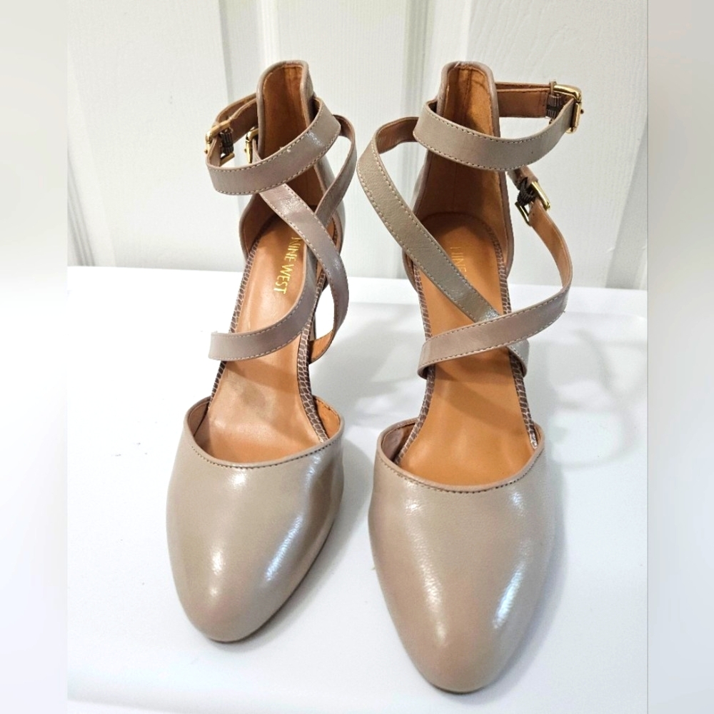 Nine West Women's Beige Strappy Heels With Covered Toe.